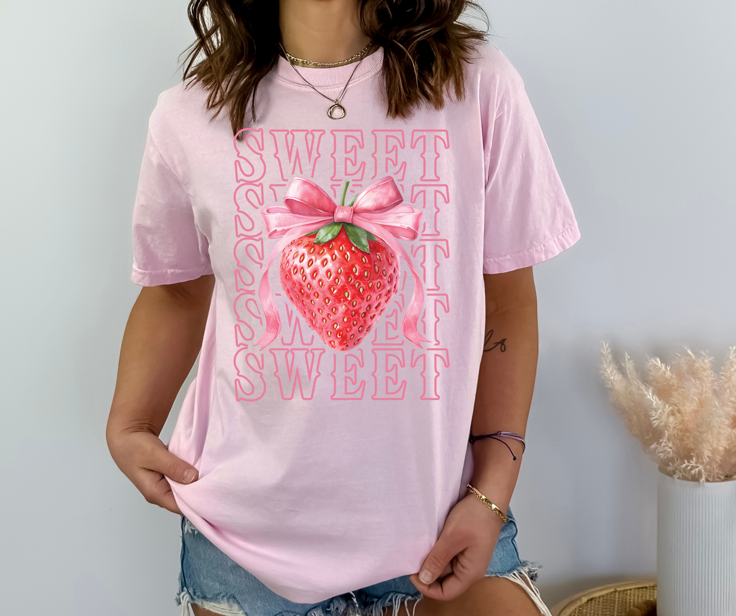 Sweet Strawberry Graphic Tee - SV Boutique & Co.