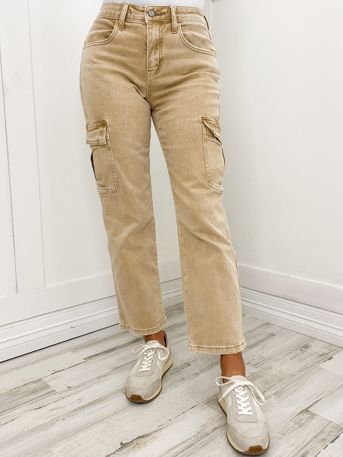 The Dixie Vervet High Rise Relaxed Straight Cargo Jeans - SV Boutique & Co.