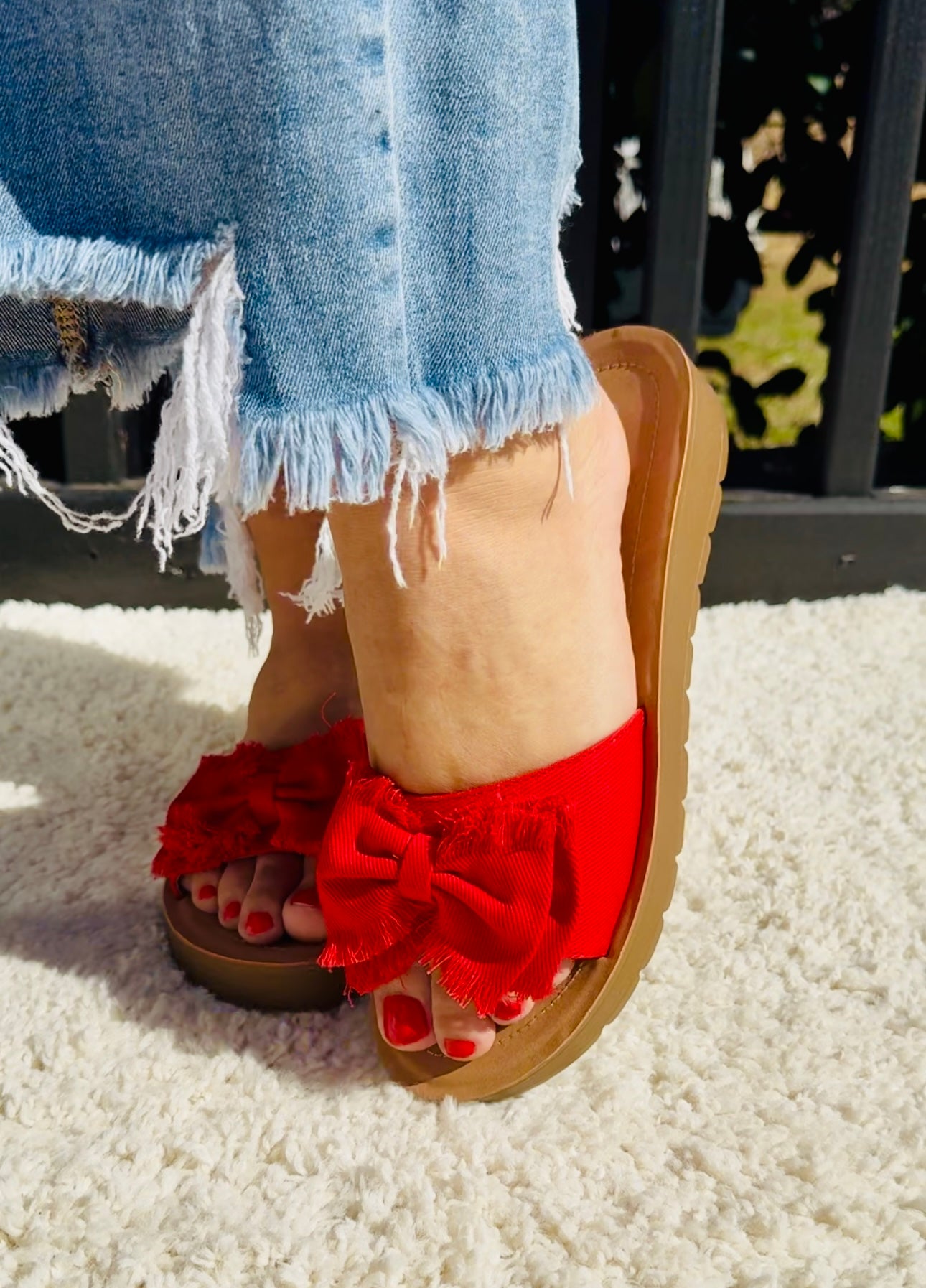 Corkys Spray Tan in Canvas Red - SV Boutique & Co.