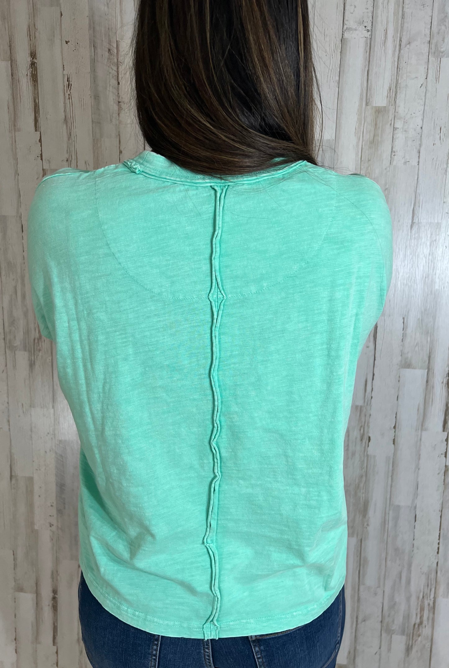 ATLANTIS GREEN FLOWER PATCH WASHED COTTON SLUB TOP EASEL - SV Boutique & Co.