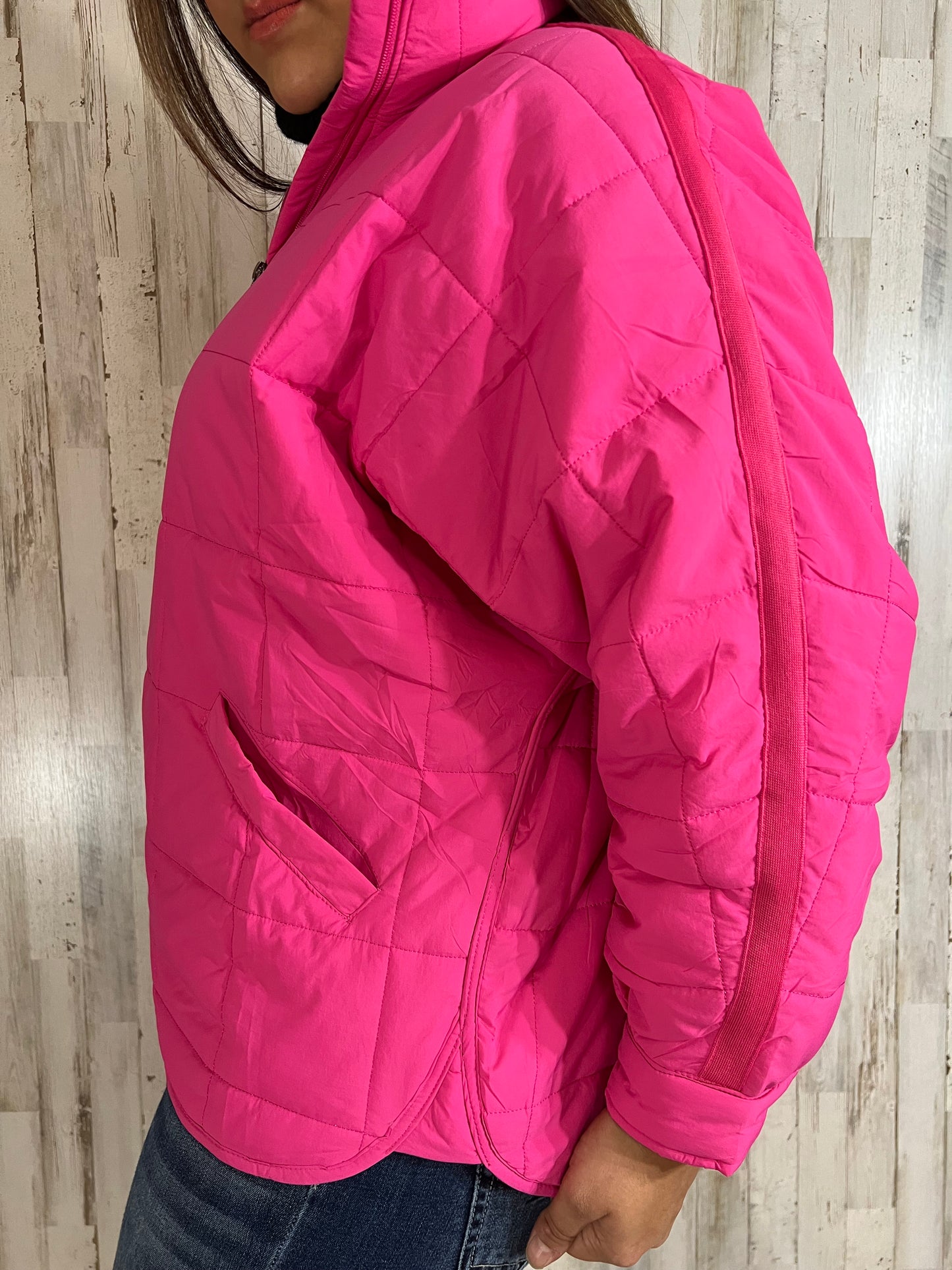 HOT PINK JACKET, LIGHTWEIGHT QUILTED SQUARES - SV Boutique & Co.