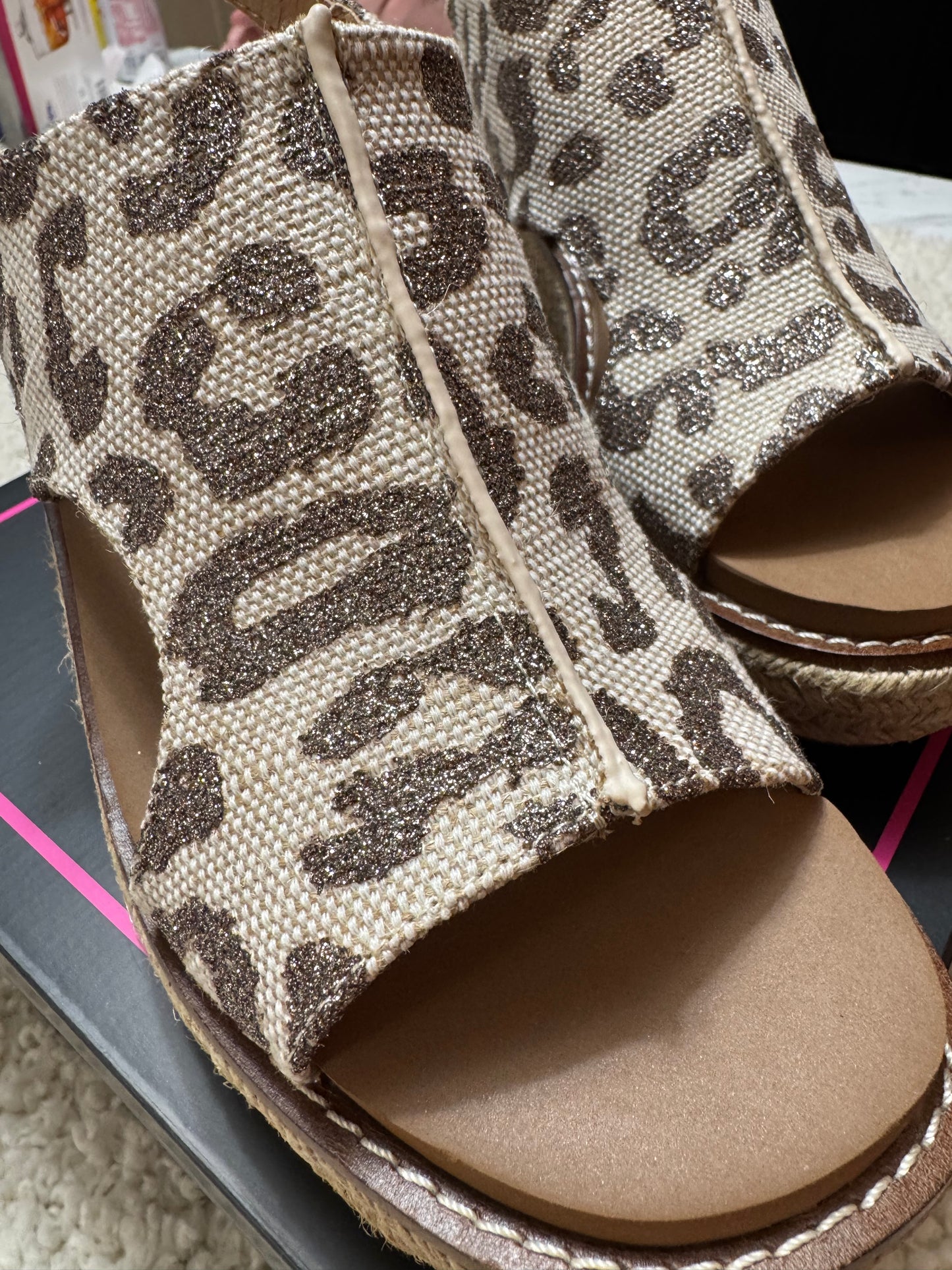 CORKYS K BYE TAN SPARKLE LEOPARD - SV Boutique & Co.