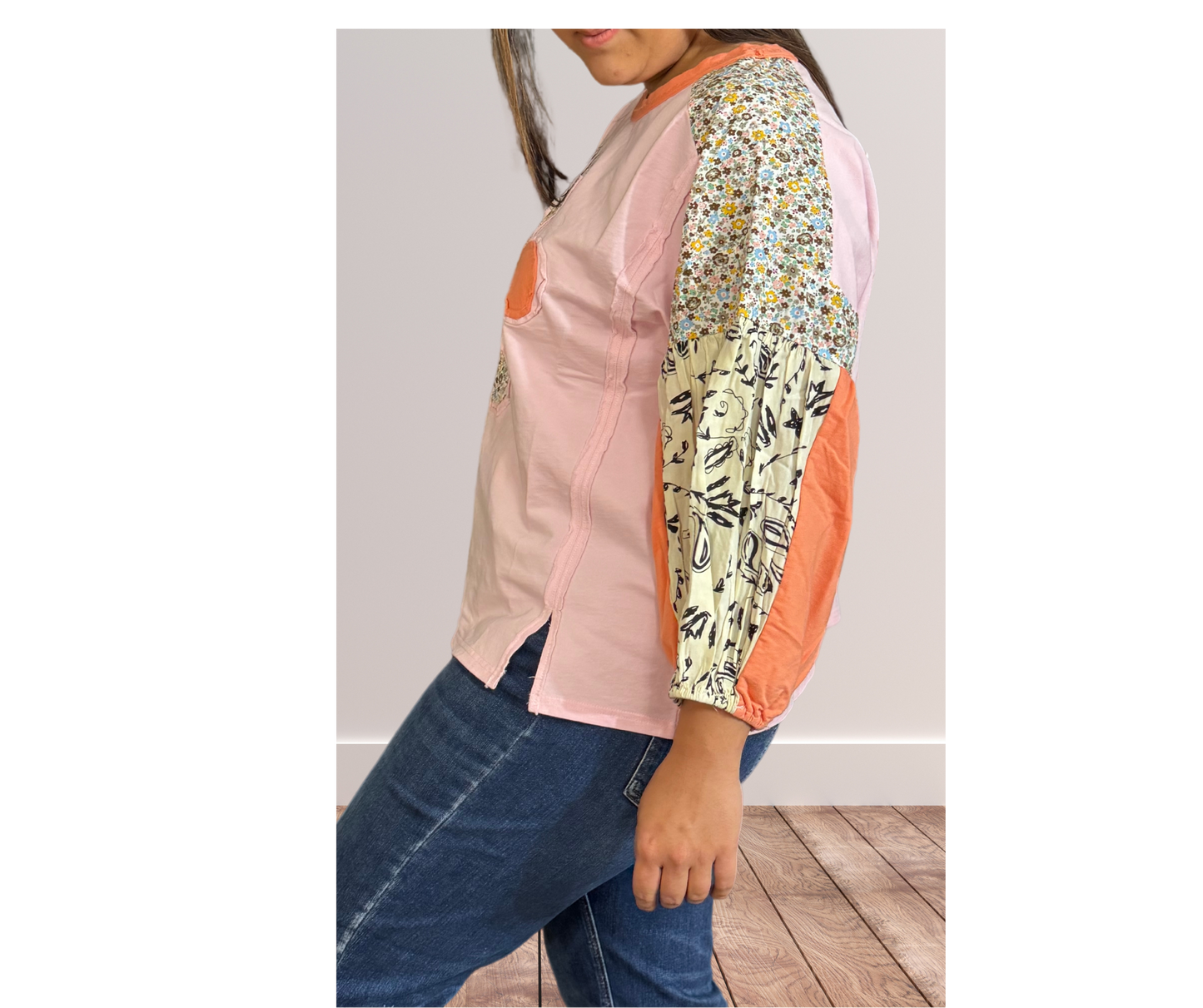 FLOWER PATCH OVERSIZED SOFT WASHED KNIT TOP BY EASEL - SV Boutique & Co.