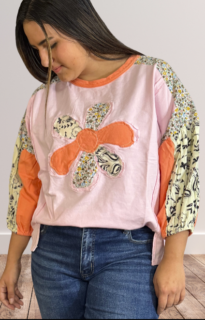 FLOWER PATCH OVERSIZED SOFT WASHED KNIT TOP BY EASEL - SV Boutique & Co.