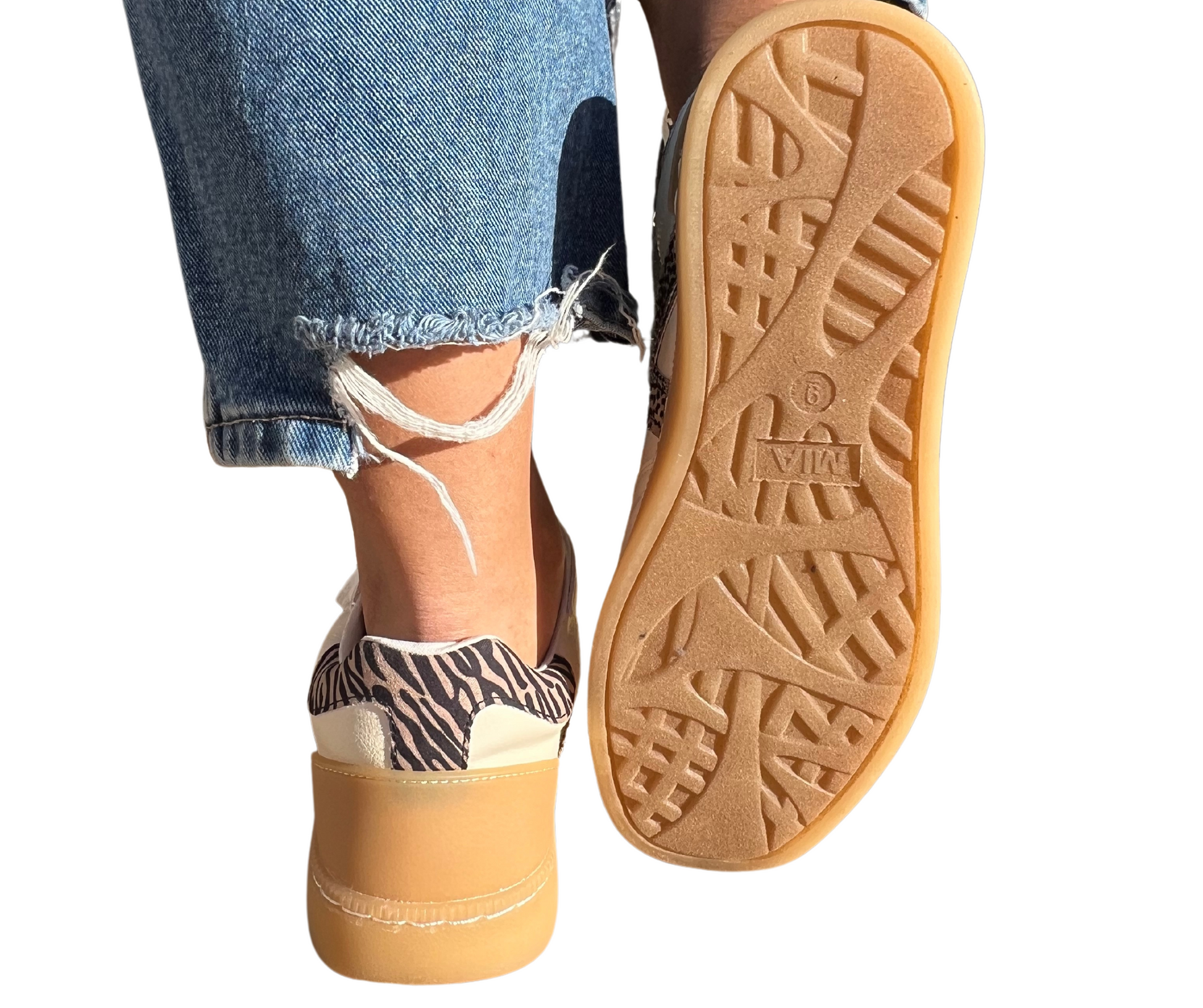 MIA WILD AND FREE SNEAKERS - SV Boutique & Co.