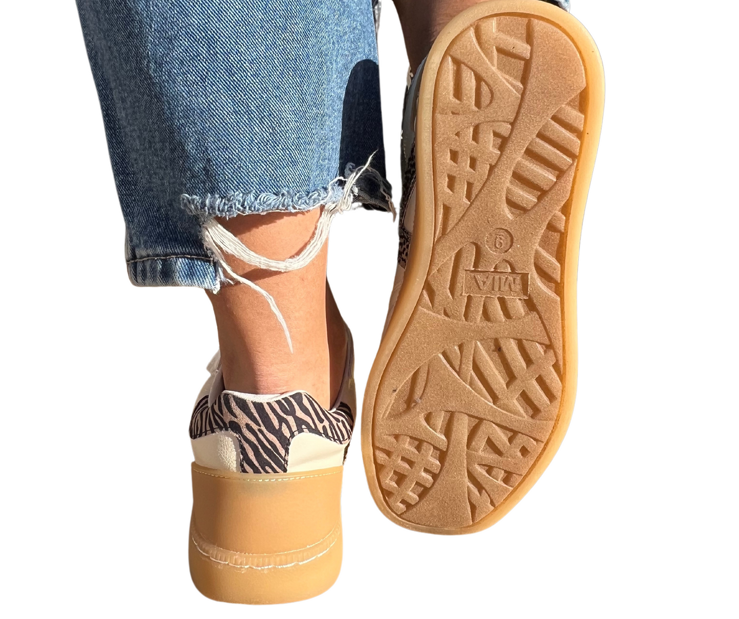 MIA WILD AND FREE SNEAKERS - SV Boutique & Co.