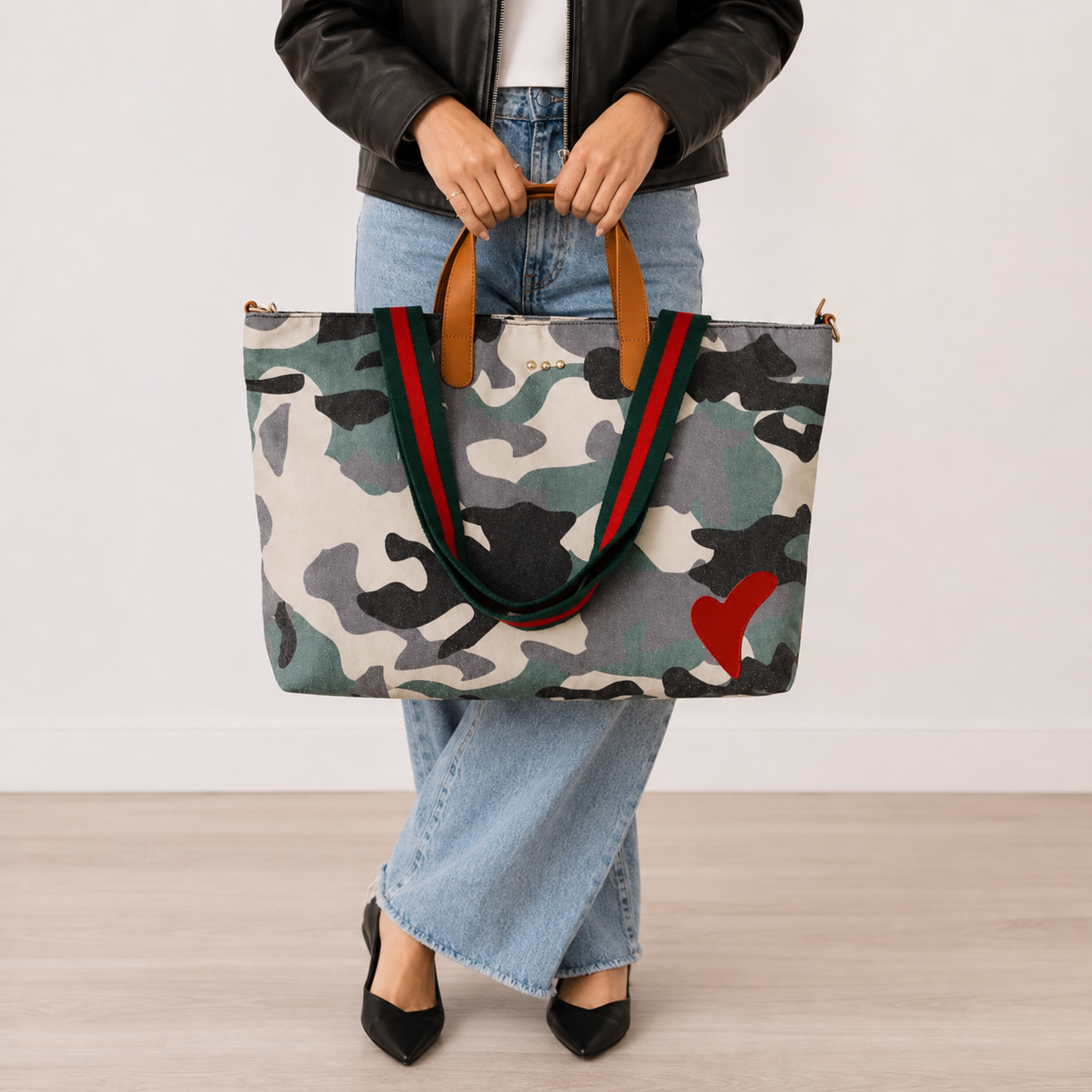 Pretty Simple Chelsie Camo Canvas Printed Tote