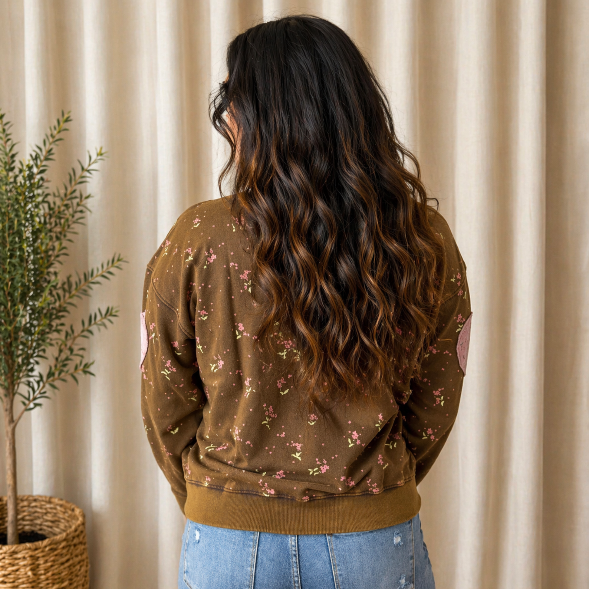 FLORAL HEART WASHED PULLOVER - SV Boutique & Co.