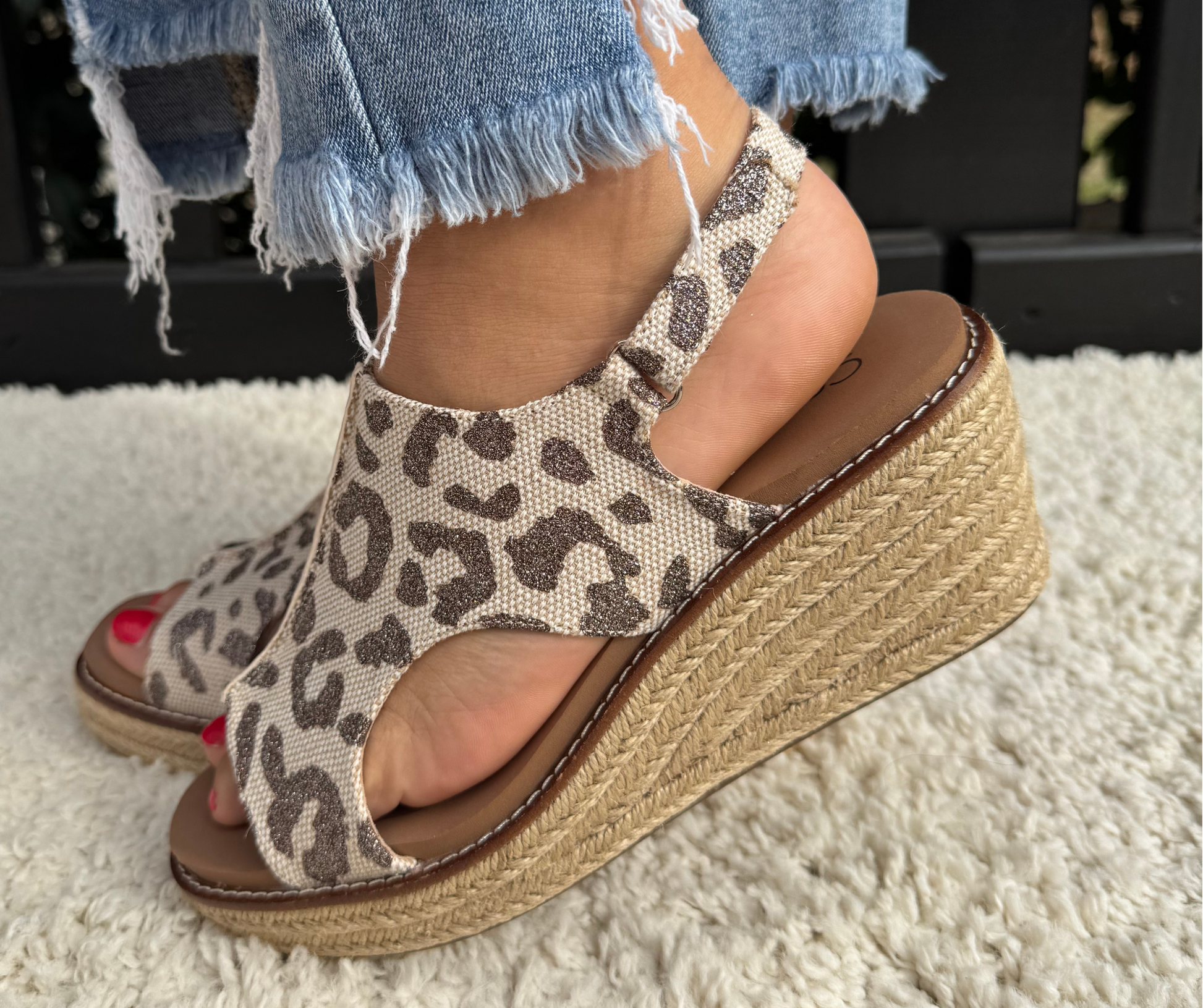 CORKYS K BYE TAN SPARKLE LEOPARD - SV Boutique & Co.
