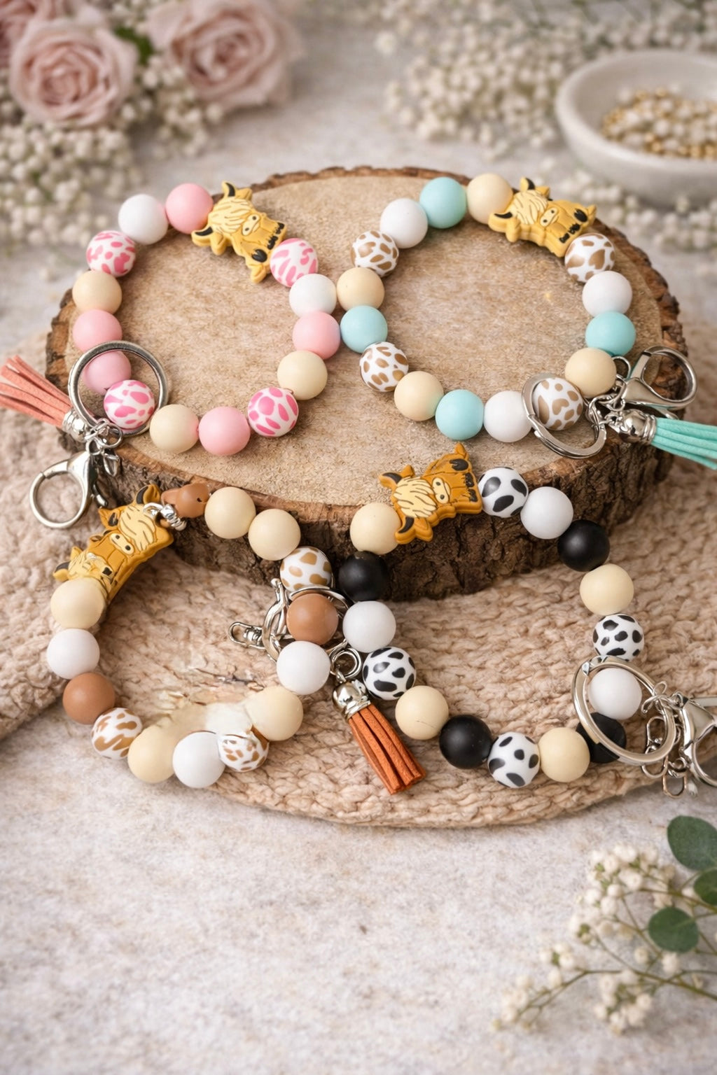 Highland Cow Silicone Bead Keychain Bracelet - SV Boutique & Co.