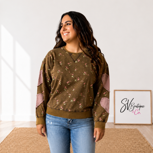 FLORAL HEART WASHED PULLOVER - SV Boutique & Co.
