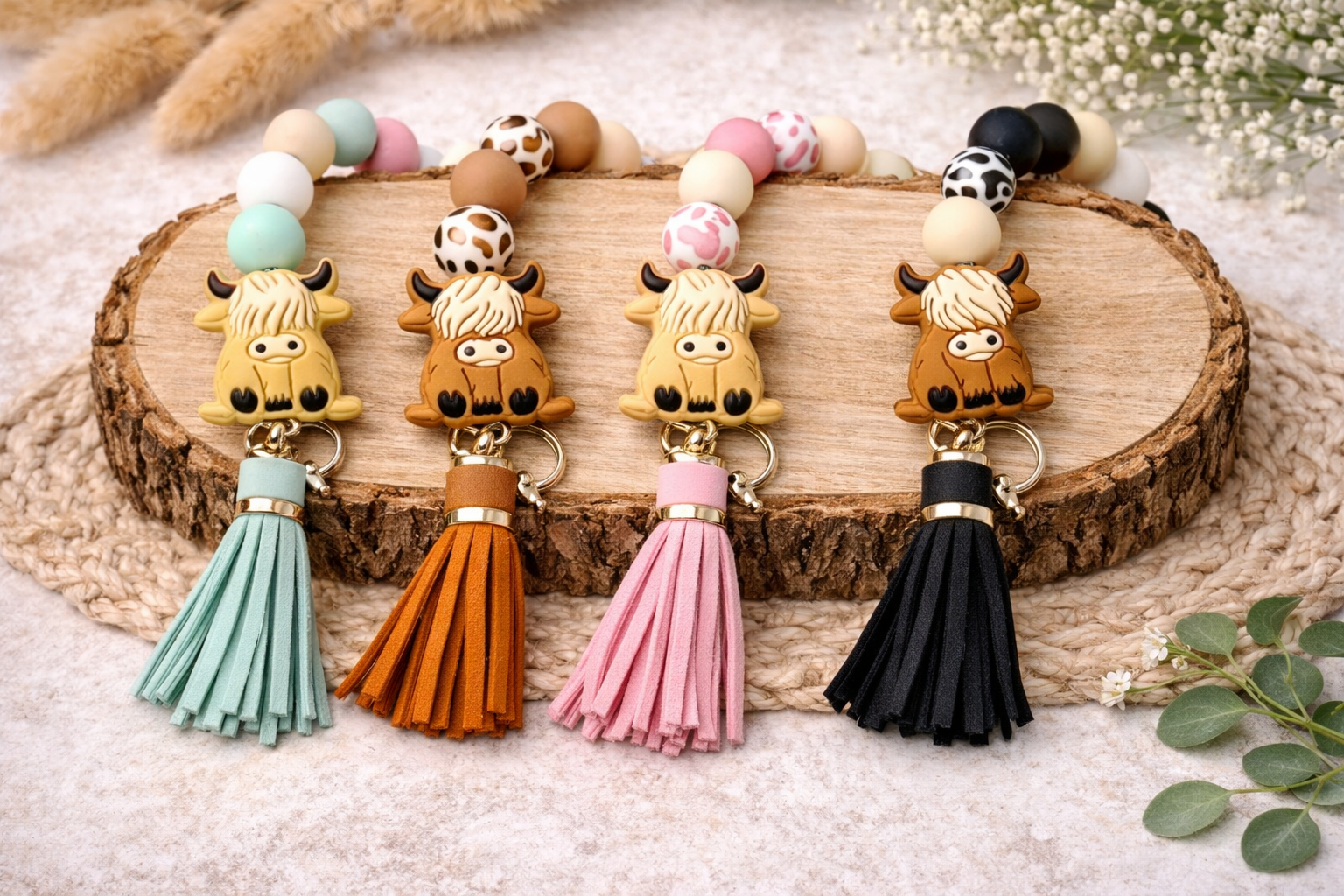 Highland Cow Silicone Bead Keychain Bracelet - SV Boutique & Co.