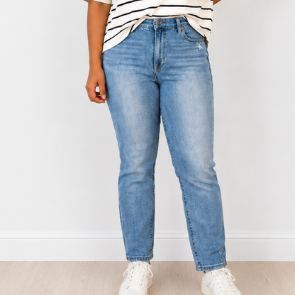 Judy Blue "Rebel" Hi-Waist Destroy & Back Hem Dart Denim Jeans - SV Boutique & Co.