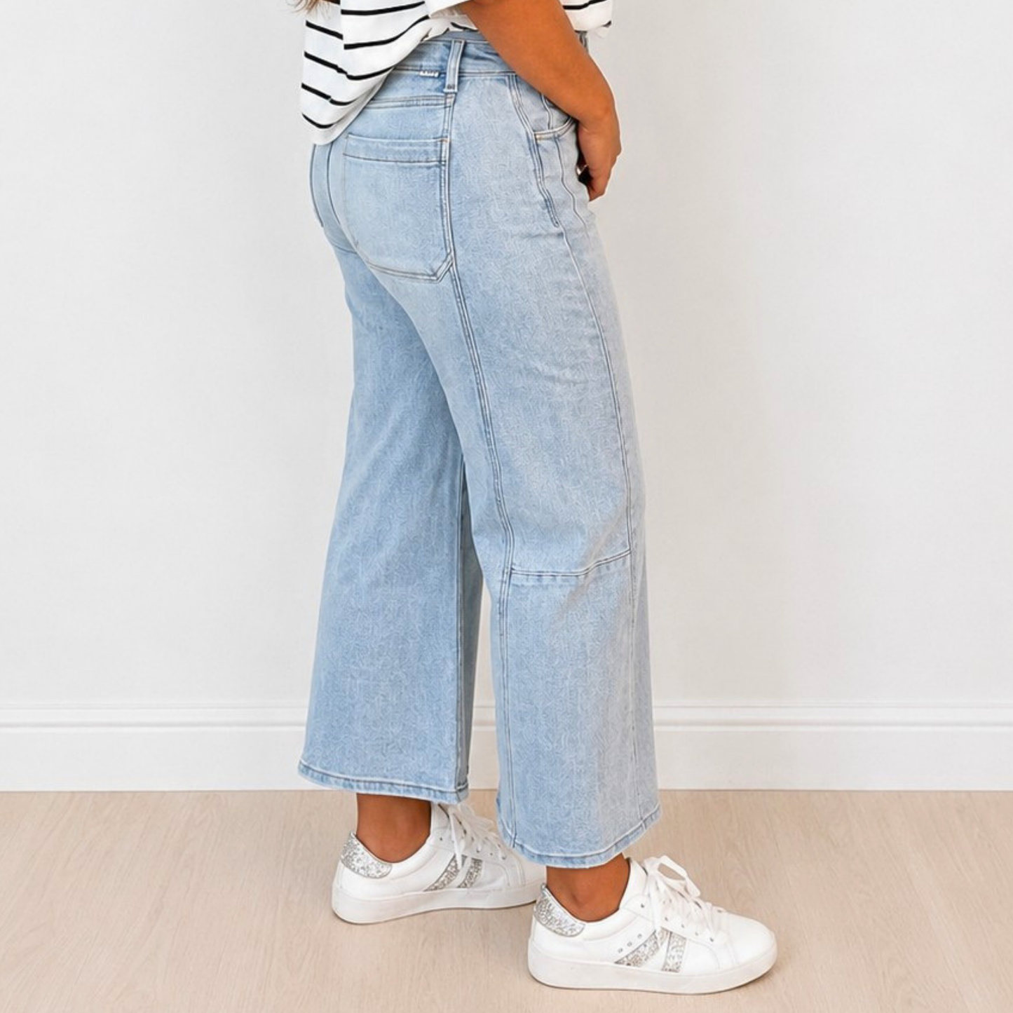 RISEN HIGH RISE CROP WIDE LEG JEANS - SV Boutique & Co.