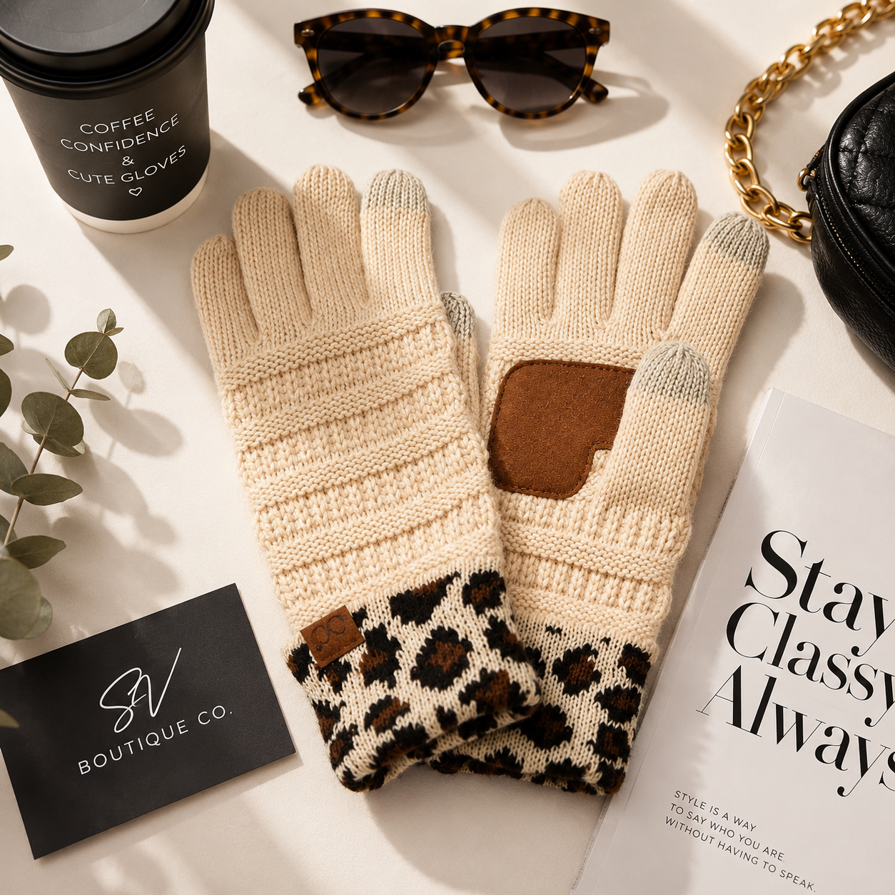 C.C Leopard Knit gloves