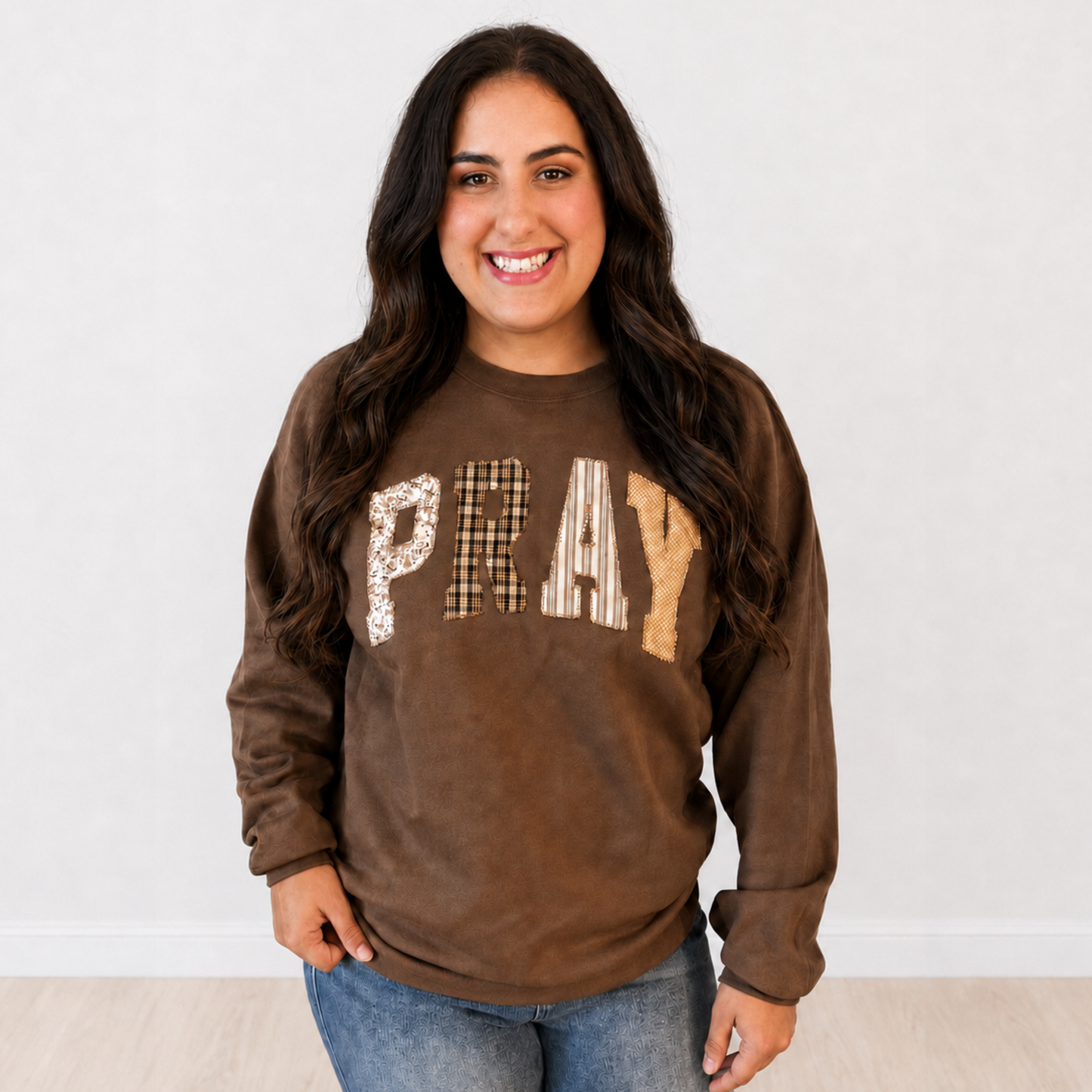 Women’s PRAY Appliqué Patch Sweatshirt – Espresso