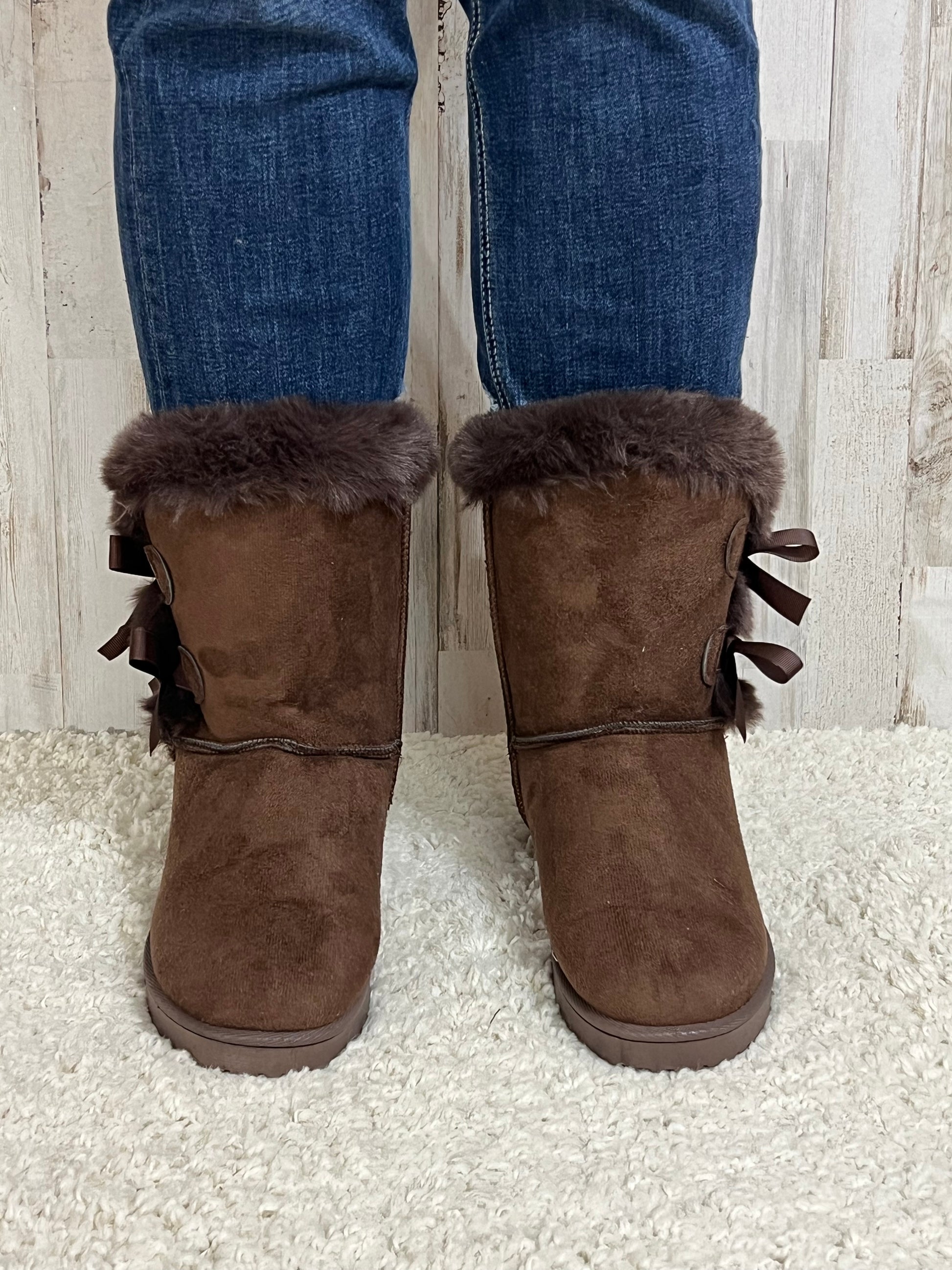 Bow Knot Faux Fur Coffee Lined Mid-Calf Warm Boots - SV Boutique & Co.