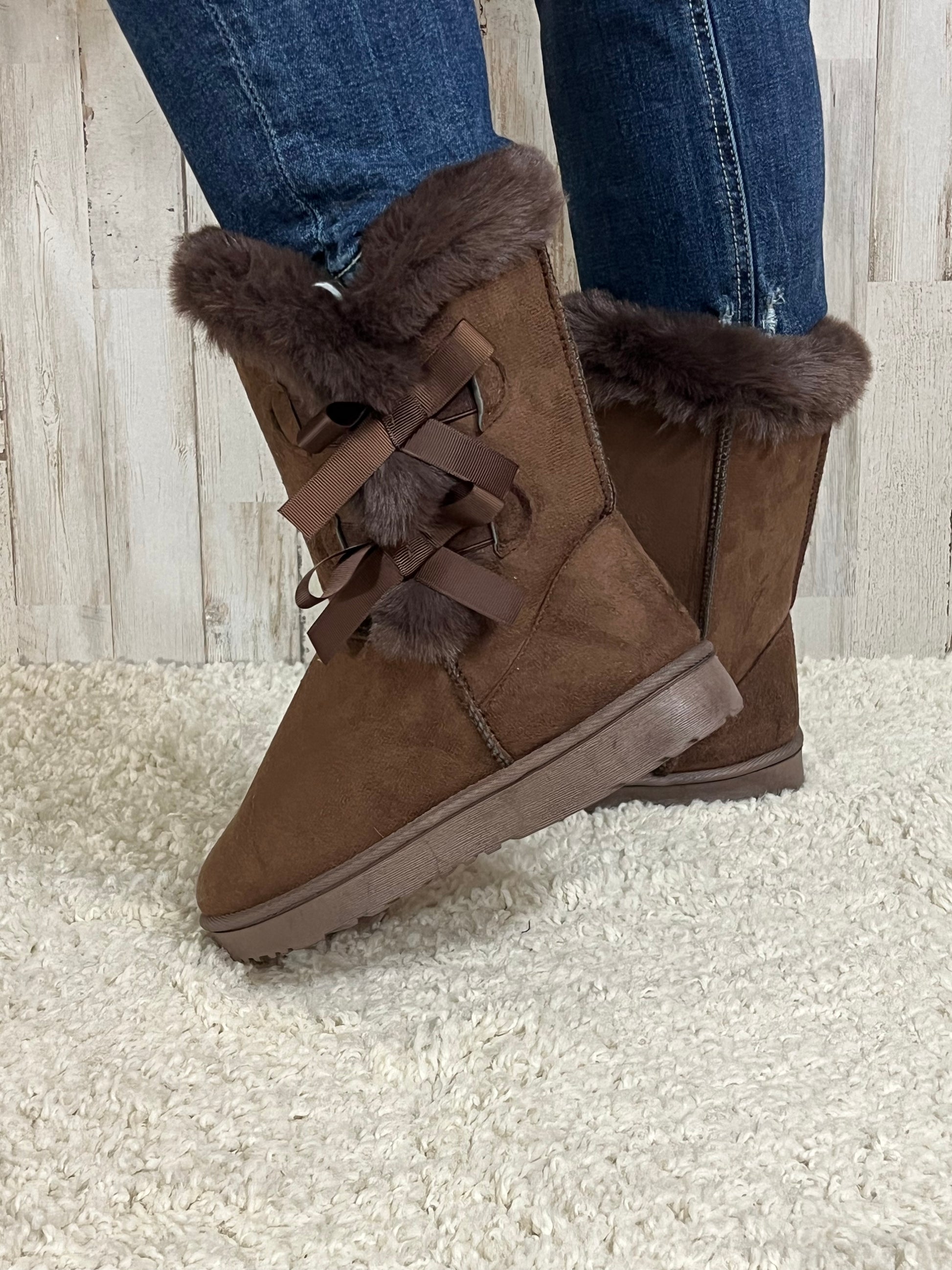 Bow Knot Faux Fur Coffee Lined Mid-Calf Warm Boots - SV Boutique & Co.