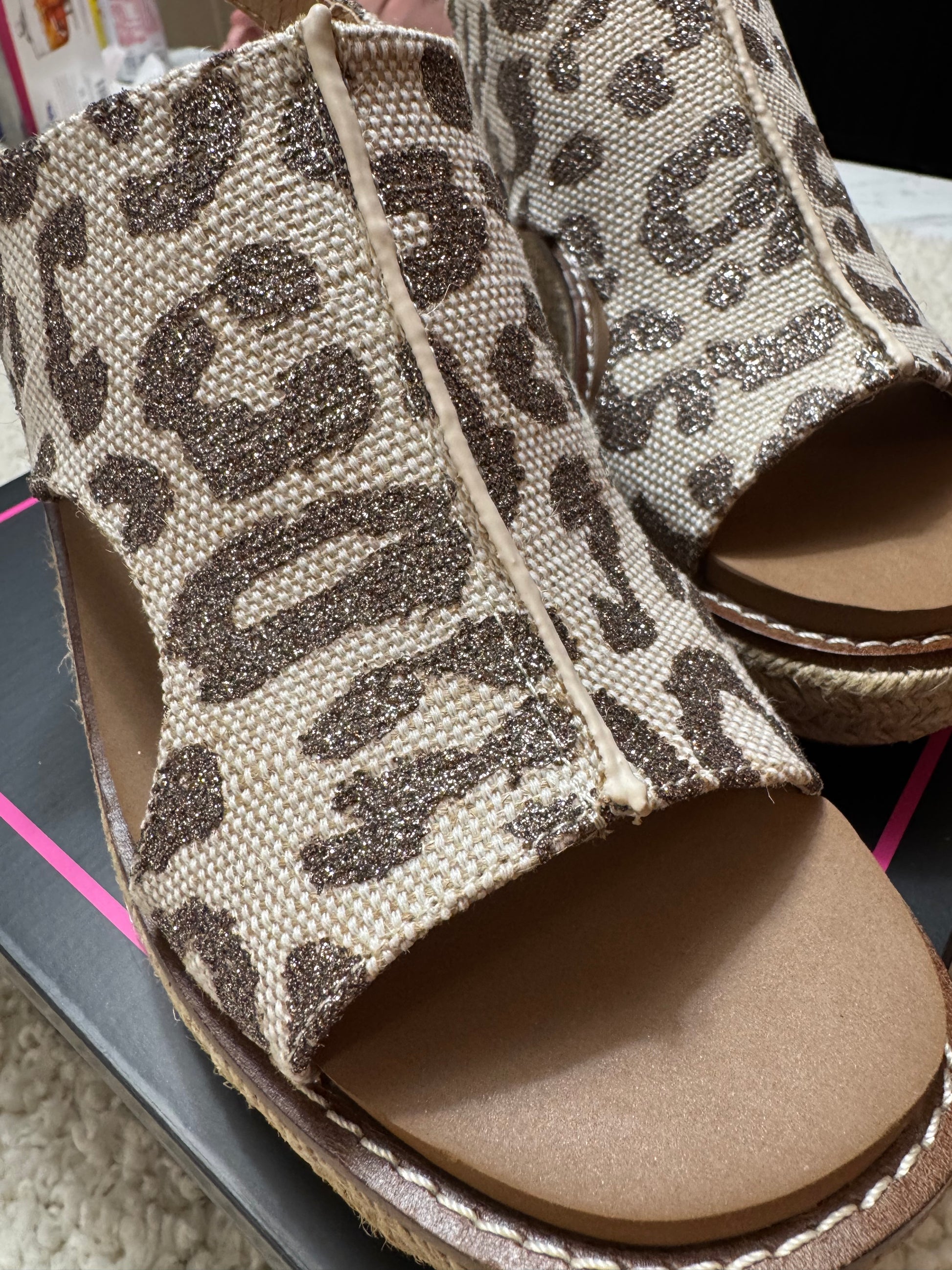 CORKYS K BYE TAN SPARKLE LEOPARD - SV Boutique & Co.