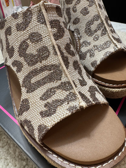 CORKYS K BYE TAN SPARKLE LEOPARD - SV Boutique & Co.