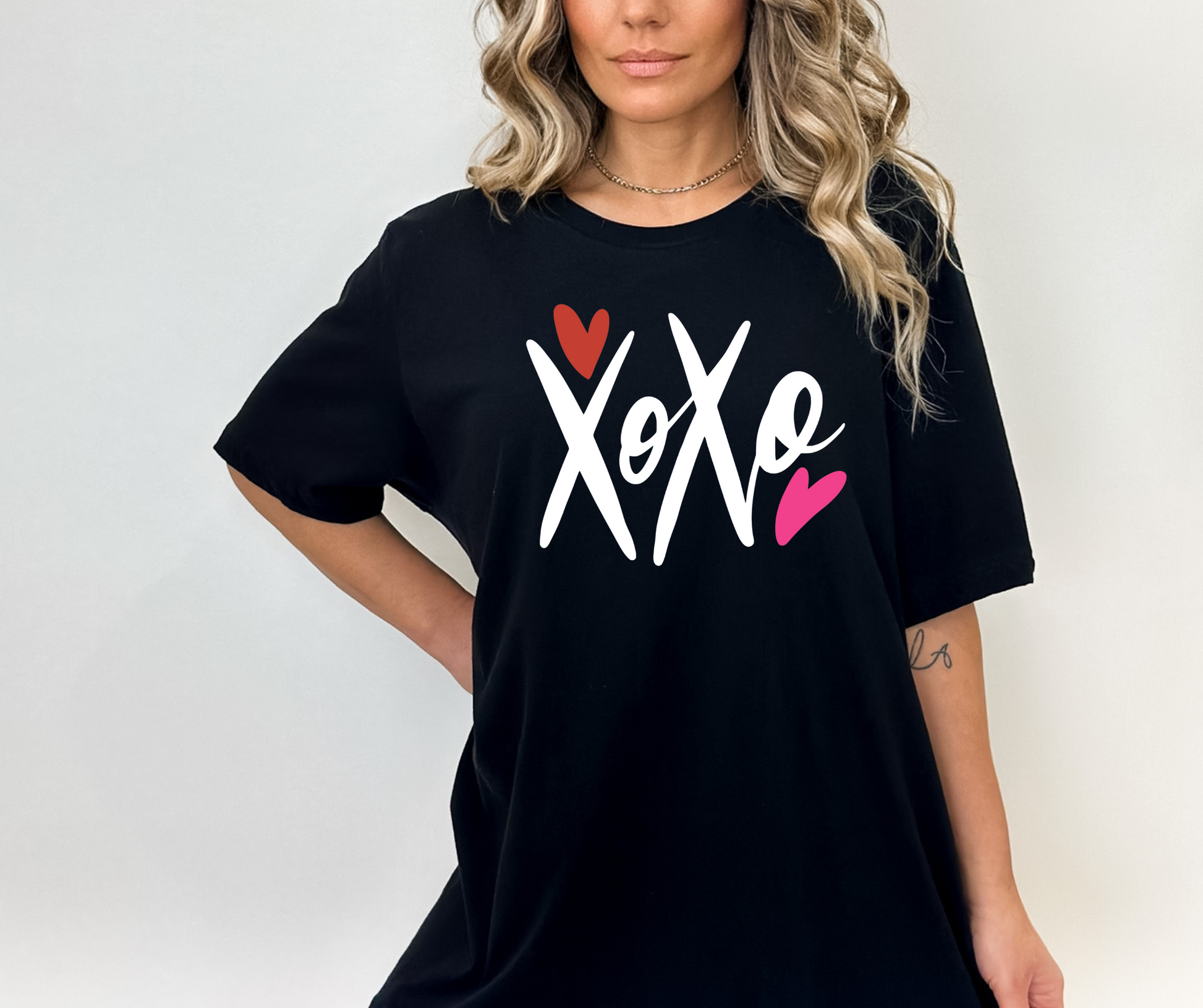 XOXO Graphic Tee/Sweatshirt - SV Boutique & Co.