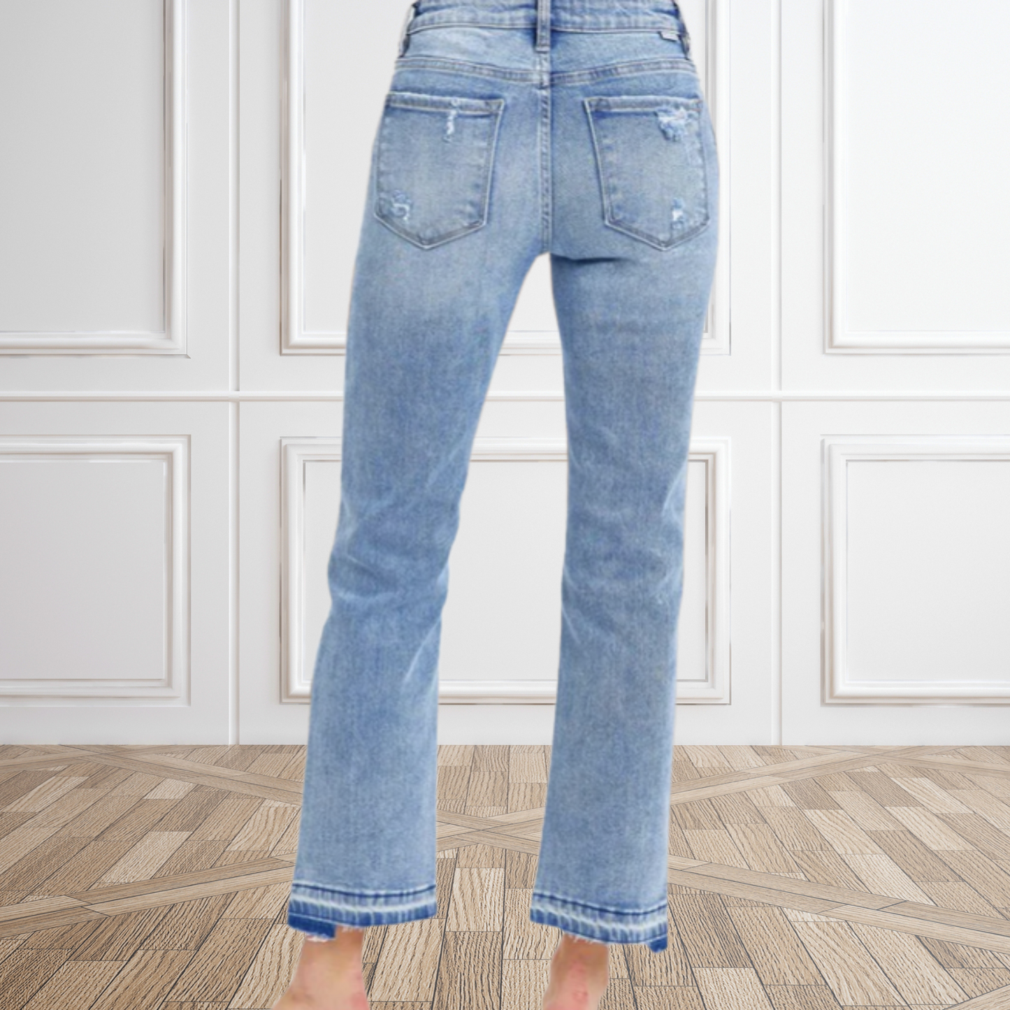 RISEN: MID-RISE STRAIGHT - UNEVEN HEM JEANS - SV Boutique & Co.