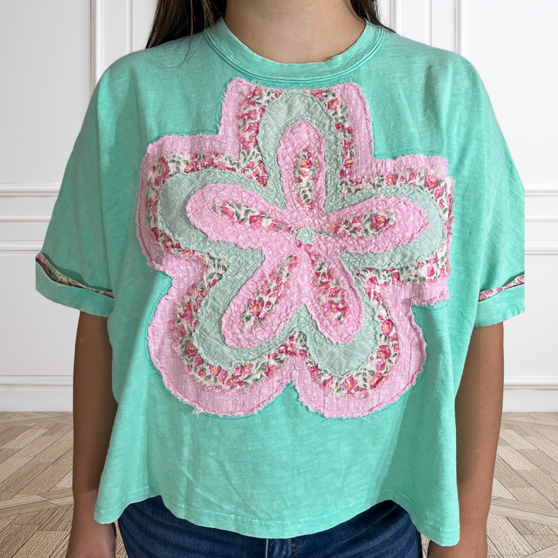 FLOWER PATCH WASHED COTTON SLUB TOP EASEL - SV Boutique & Co.