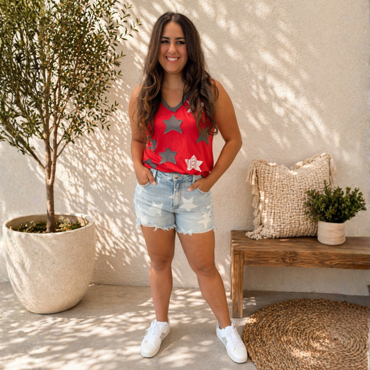 RISEN HIGH-RISE STAR PRINT SHORTS - SV Boutique & Co.