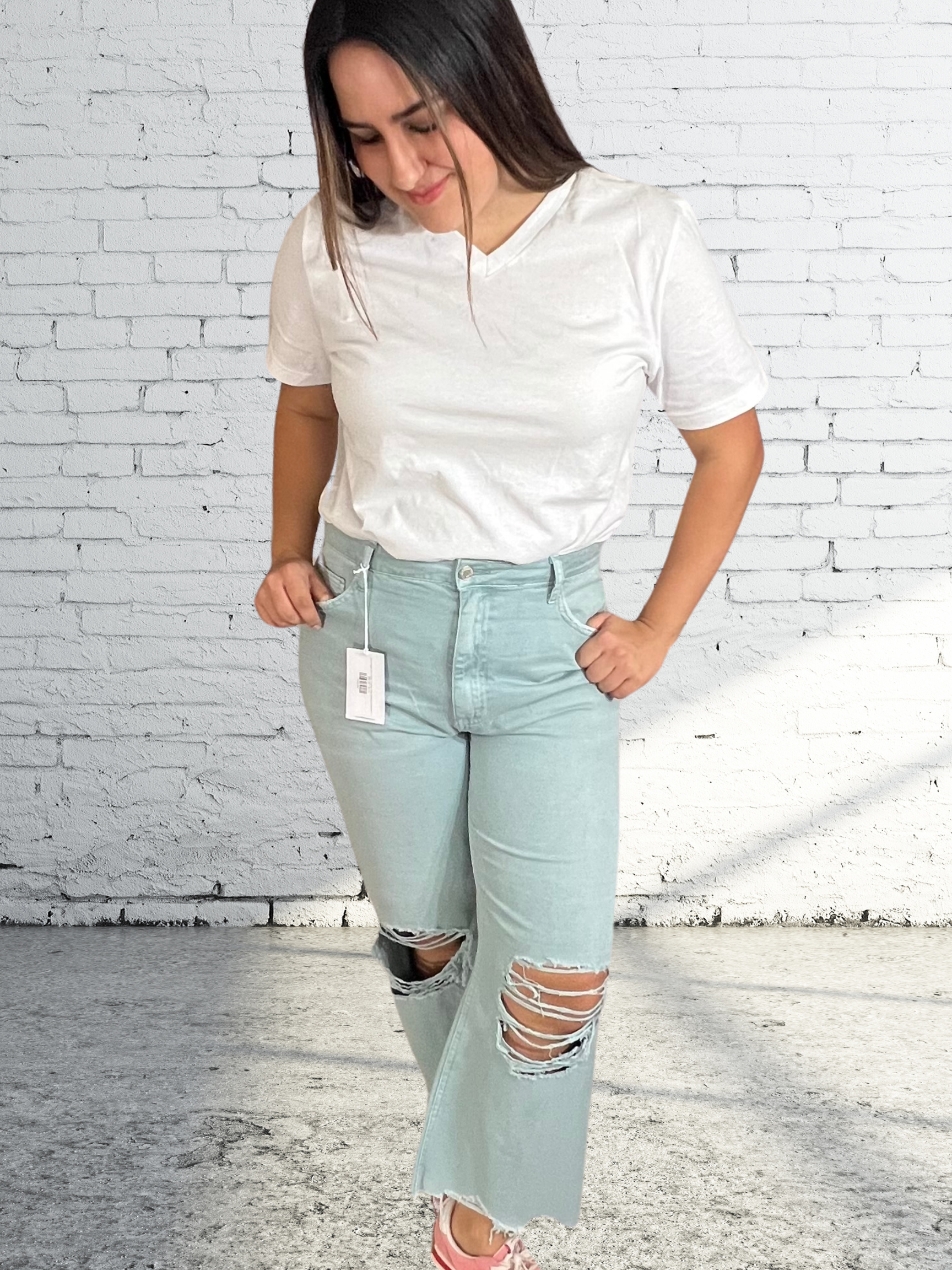 Vervet Super Fly Vintage Crop Flare Jeans in Cloud Blue - SV Boutique & Co.