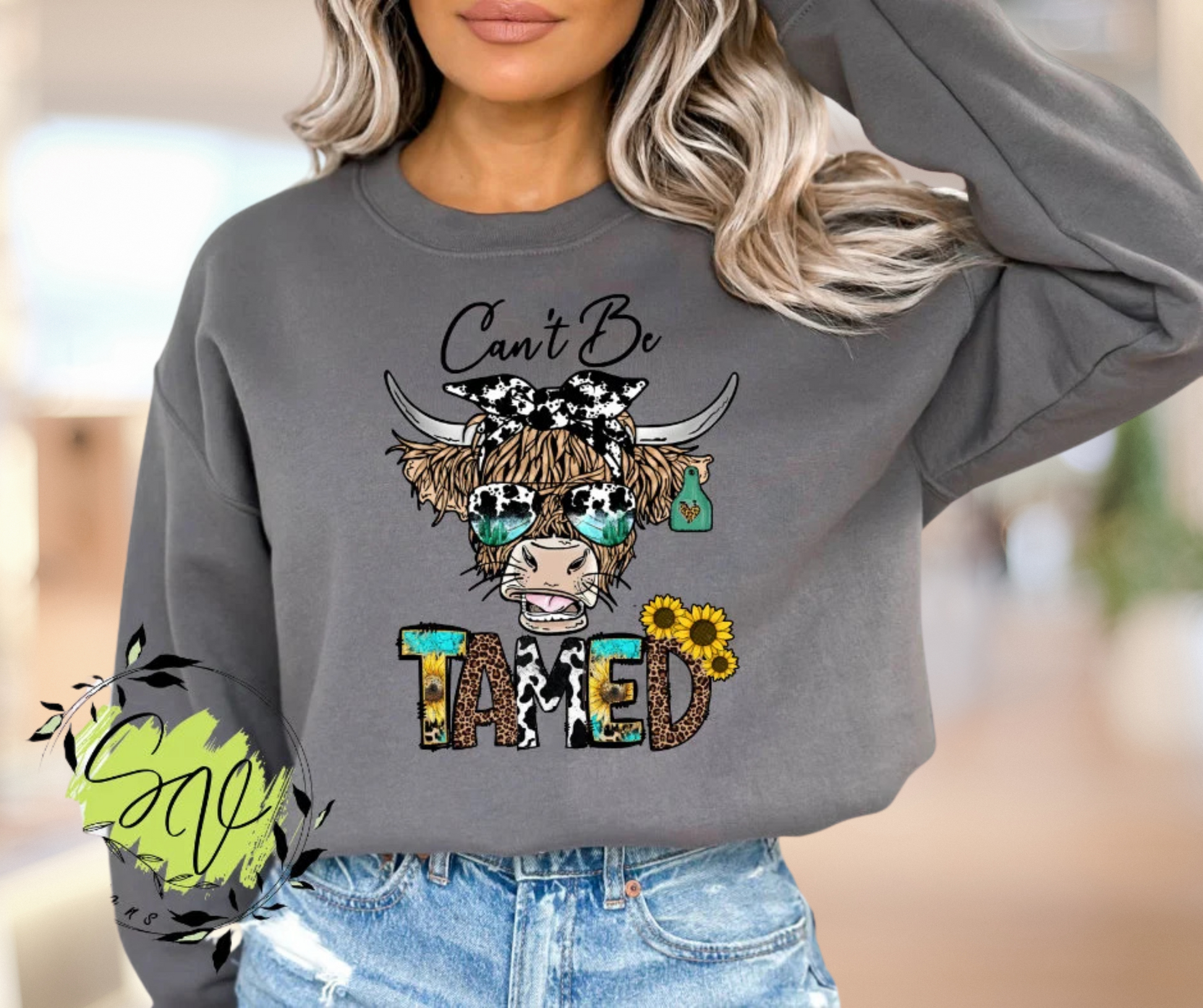 Can't Be Tamed Graphic Tee/Sweatshirt - SV Boutique & Co.