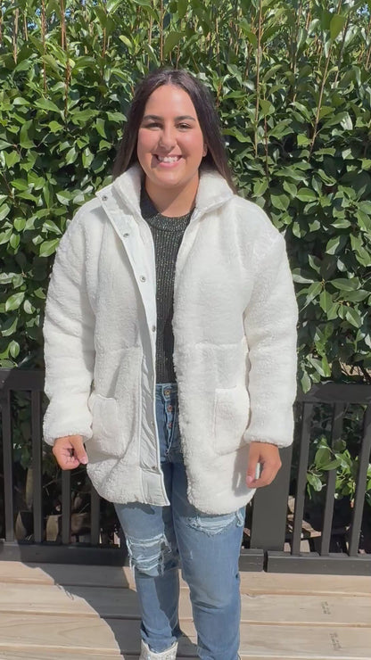 WHITE OVERSIZED SHERPA JACKET BY KATYDID