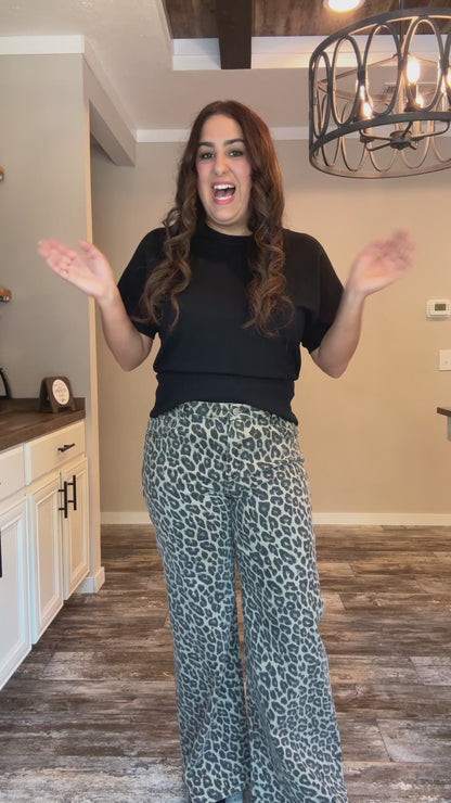 RISEN WIDE LEG LEOPARD JEANS-Run The Wild